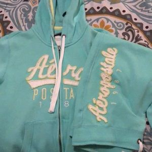 Women’s Sweatsuits